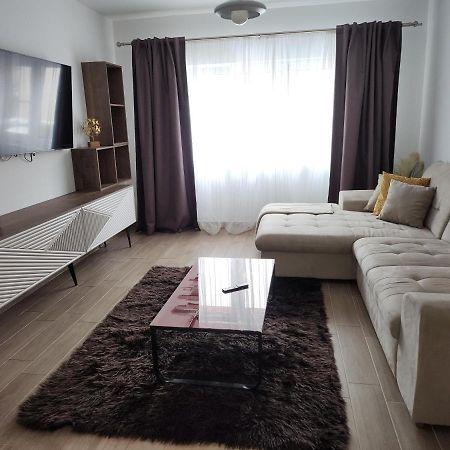 Armony Apartment Брашов Екстериор снимка