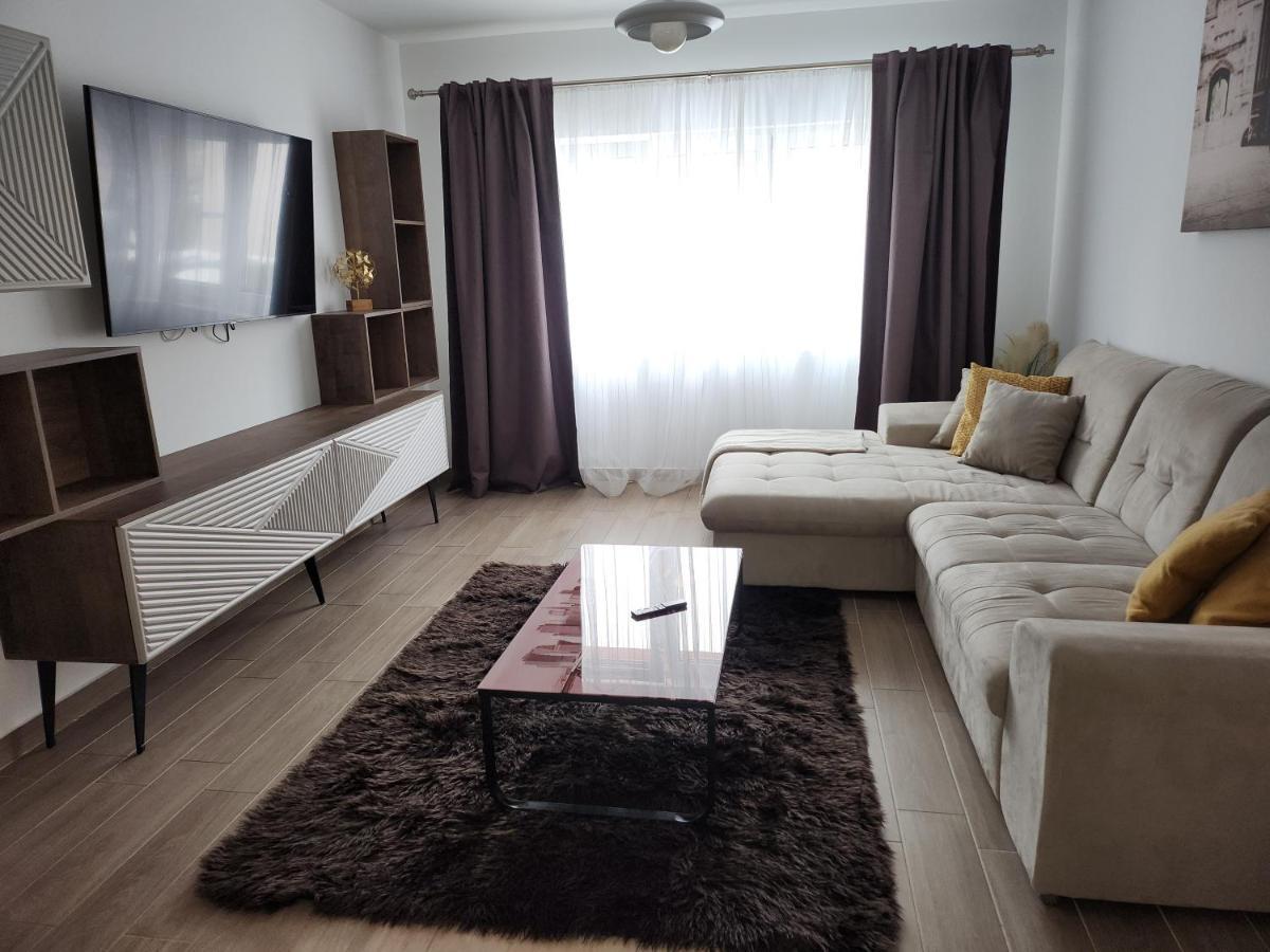 Armony Apartment Брашов Екстериор снимка